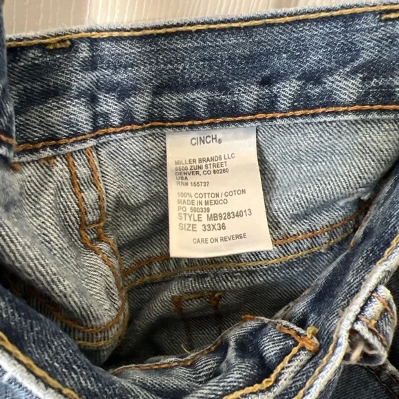 Cinch Relaxed Fit Distressed Blue Jeans Hand distressed - Picture 4 of 5